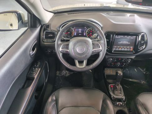 Certified 2018 Jeep Compass Limited w/ Navigation Group image 16