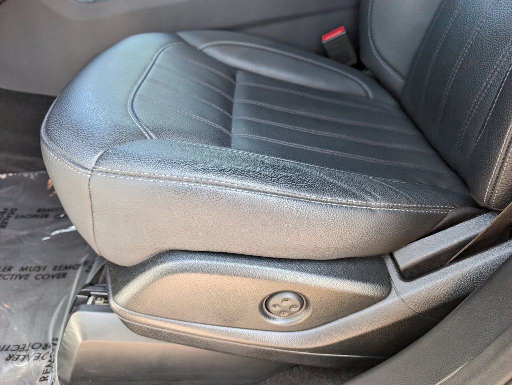 Used 2019 Mercedes-Benz GLE 400 4MATIC image 25
