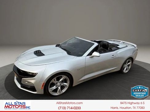 Used 2019 Chevrolet Camaro SS RWD image 6