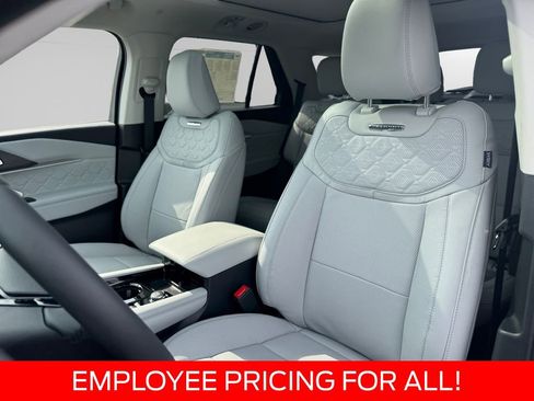 New 2026 Ford Explorer Platinum w/ LUX Leather Package AWD/4WD image 13