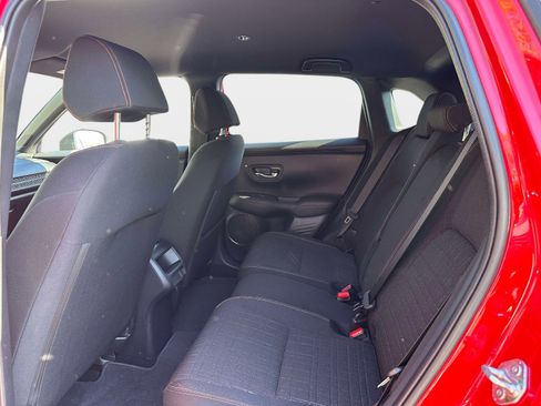 Used 2024 Honda HR-V Sport image 9