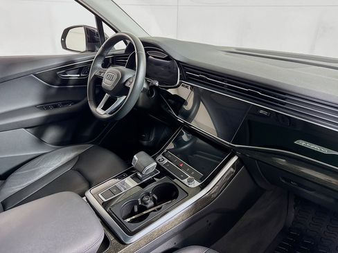 Used 2022 Audi Q7 3.0T Premium w/ Convenience Package image 29