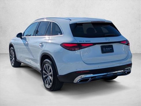 New 2026 Mercedes-Benz GLC 300 image 9