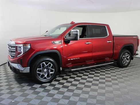 Used 2025 GMC Sierra 1500 SLT w/ SLT Premium Plus Package AWD/4WD image 2