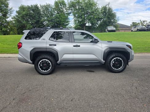 Used 2025 Toyota 4Runner TRD Off-Road AWD/4WD image 5