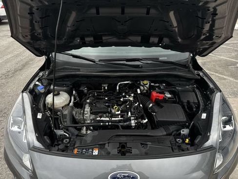 Used 2022 Ford Escape SE w/ Cold Weather Package FWD image 29