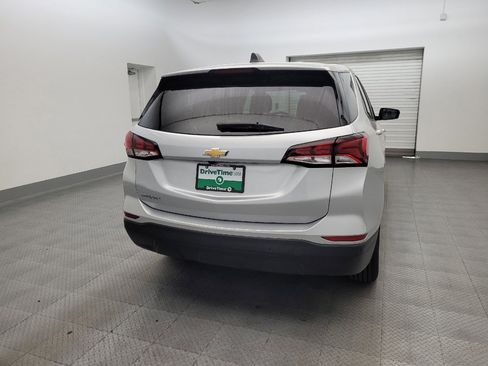 Used 2022 Chevrolet Equinox LS FWD image 7