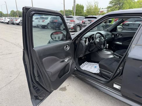 Used 2014 Nissan Juke SV w/ Navigation Package FWD image 13