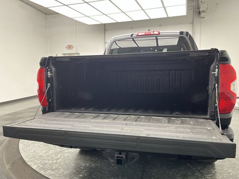 Used 2021 Toyota Tundra Platinum AWD/4WD image 32