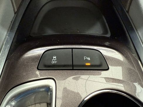 Used 2020 Chevrolet Malibu LT w/ Fleet LT Safety Plus Package image 36