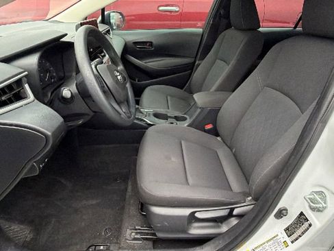 Certified 2023 Toyota Corolla LE FWD image 10