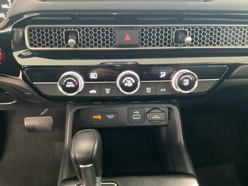 Used 2023 Honda Civic LX image 12