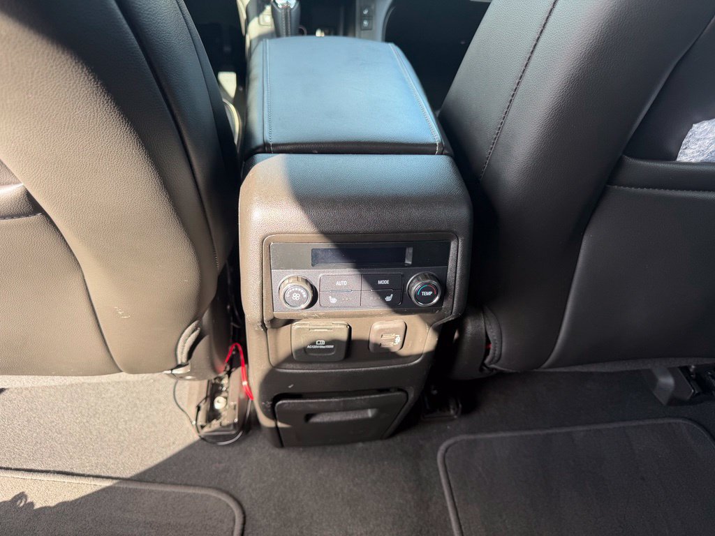 Used 2019 GMC Acadia Denali w/ Technology Package AWD/4WD image 23