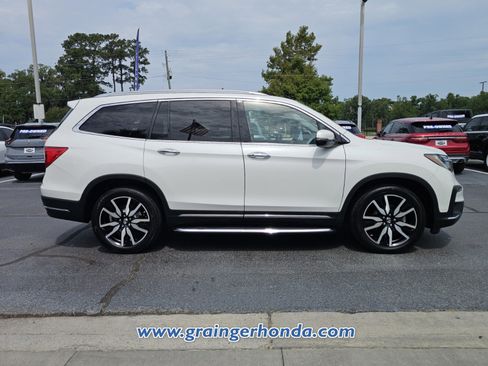 Used 2021 Honda Pilot Touring image 6