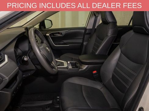 Used 2022 Toyota RAV4 XLE Premium AWD/4WD image 12