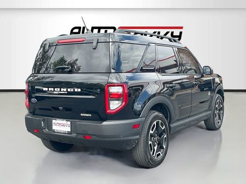 Used 2023 Ford Bronco Sport Outer Banks w/ Tech Package AWD/4WD image 7