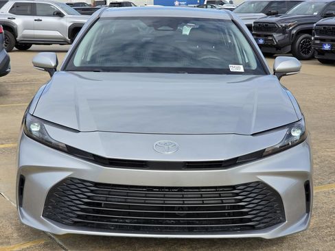 Used 2026 Toyota Camry LE FWD image 3