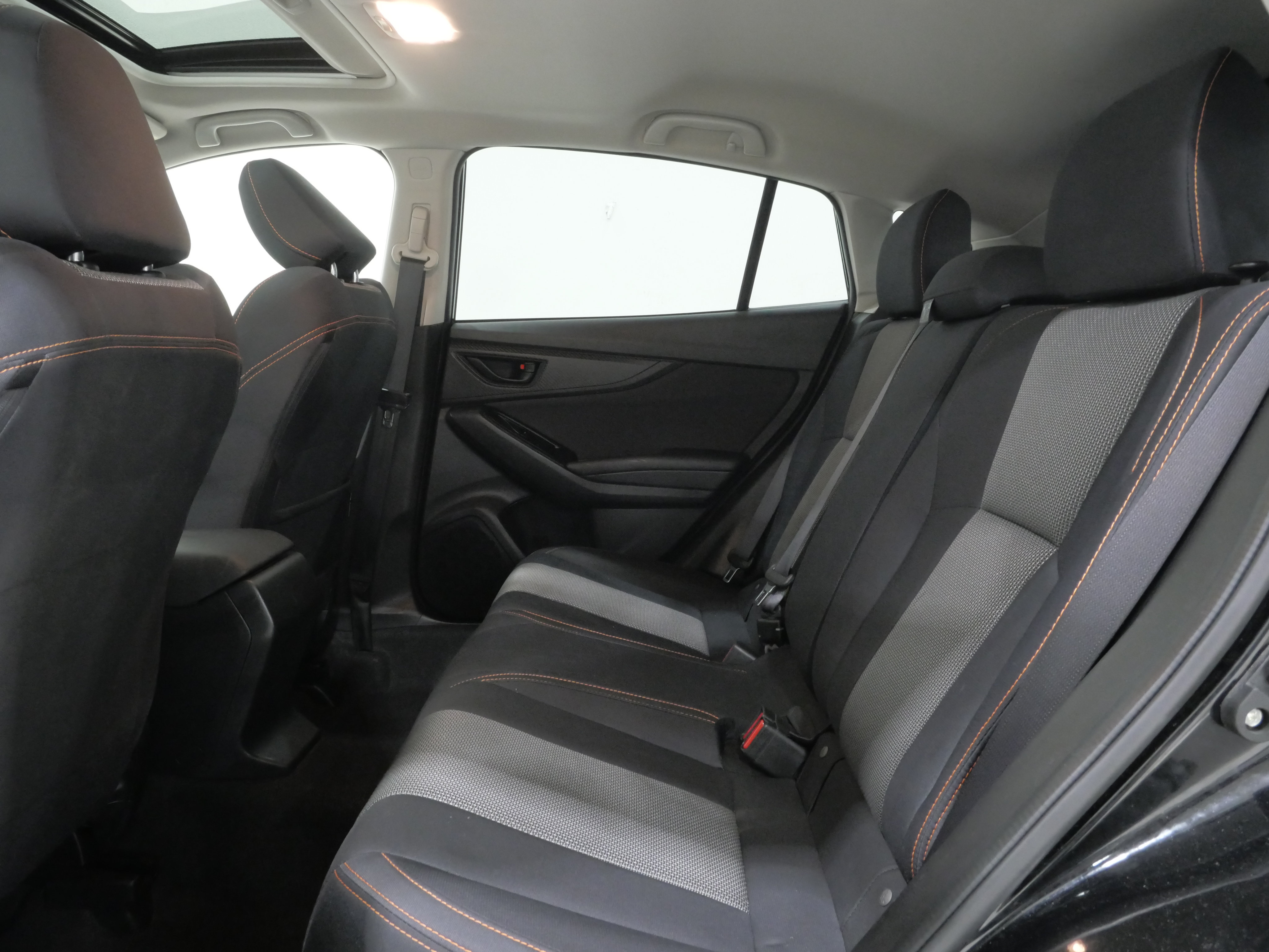 Used 2018 Subaru Crosstrek 2.0i Premium AWD/4WD image 25