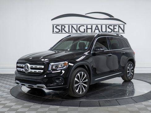 Used 2022 Mercedes-Benz GLB 250 250 4MATIC image 1
