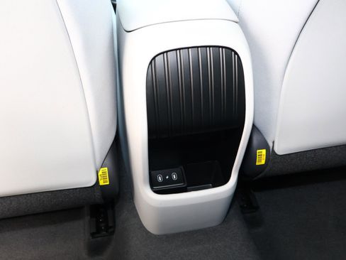 Certified 2026 Hyundai Kona SE image 12