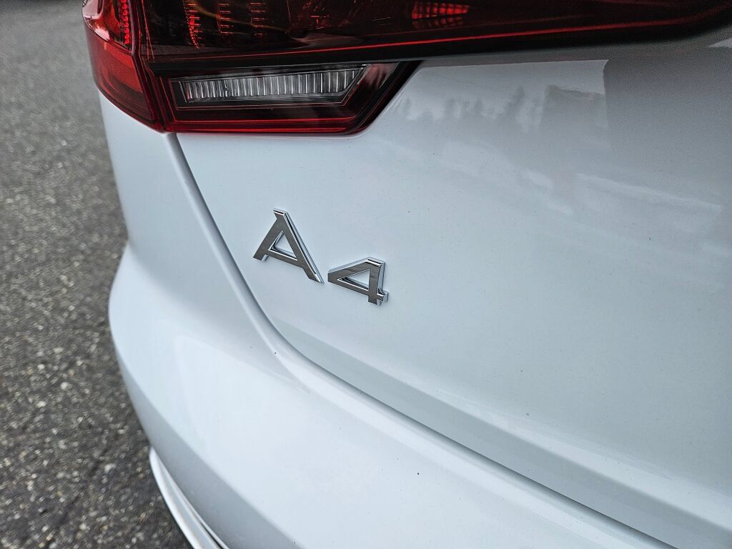 Used 2019 Audi A4 2.0T Premium Plus w/ Premium Plus Package AWD/4WD image 12