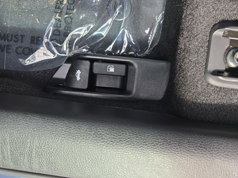 Used 2026 Toyota Corolla LE image 30