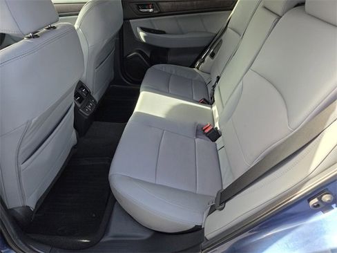Used 2019 Subaru Outback 3.6R Limited w/ Popular Package #2 image 11