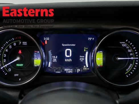 Used 2023 Jeep Wrangler Unlimited w/ 8.4" Radio Group image 18