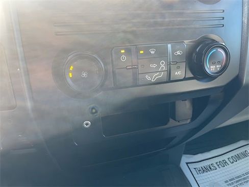 Used 2019 Ford F550 2WD Regular Cab Super Duty image 15