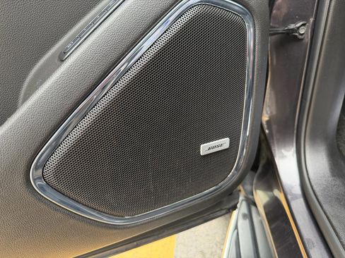 Used 2018 GMC Yukon SLT w/ Open Road Package image 19