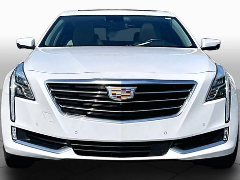 Used 2018 Cadillac CT6 Premium Luxury w/ Super Cruise Package AWD/4WD image 4