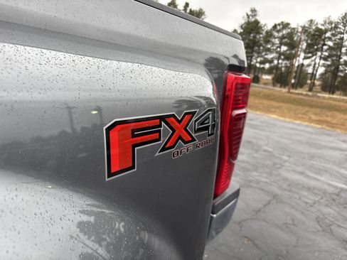 Used 2021 Ford F350 Lariat w/ Lariat Value Package image 12