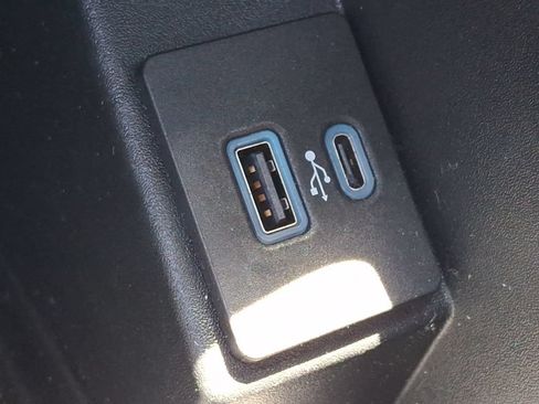 Used 2023 Ford Edge ST-Line w/ Cargo Accessory Package AWD/4WD image 26
