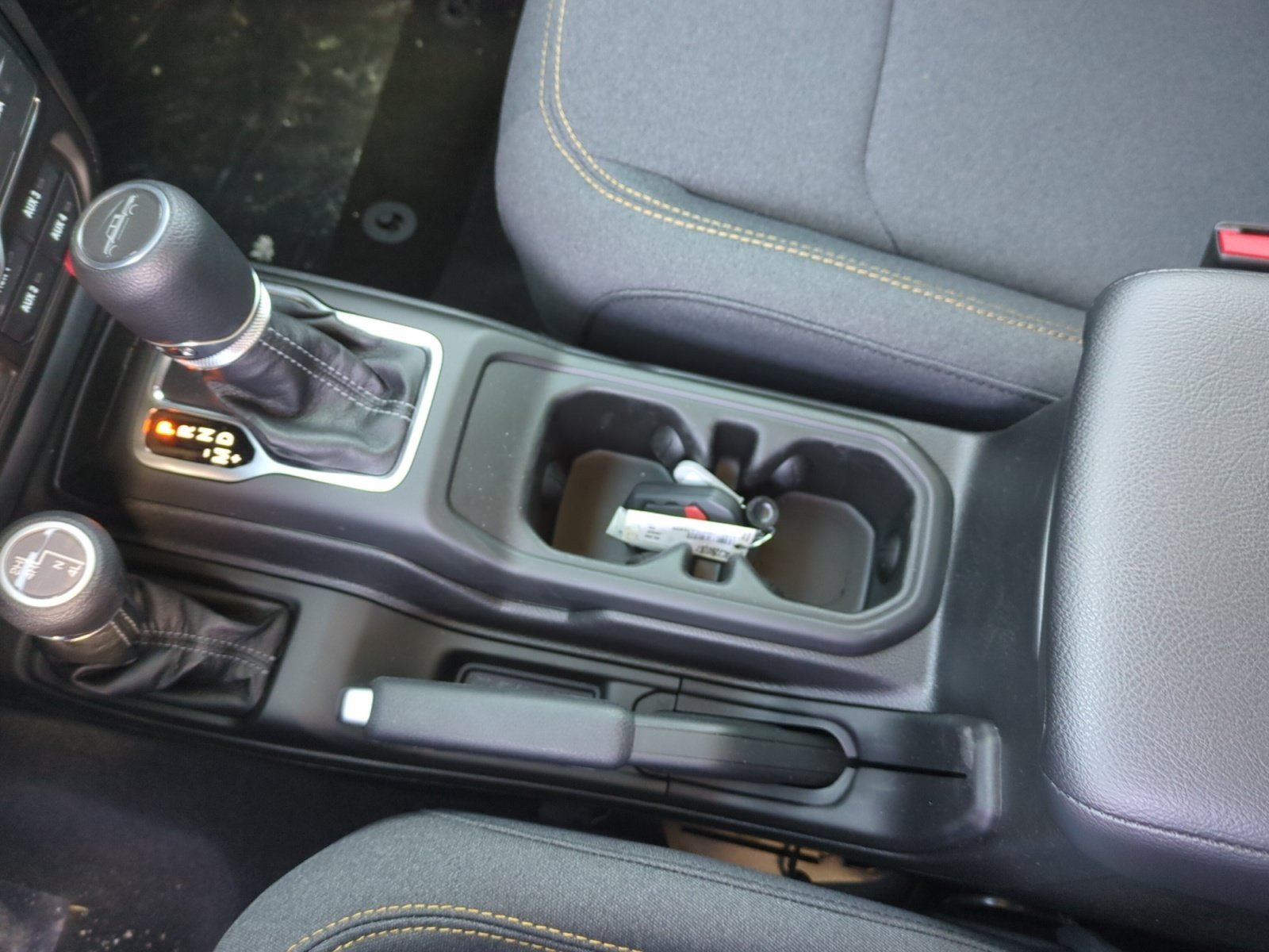 New 2026 Jeep Gladiator Sport AWD/4WD image 15