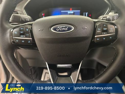 Used 2023 Ford Escape Active w/ Tech Pack #1 AWD/4WD image 10