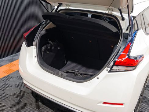 Used 2023 Nissan Leaf SV Plus image 16