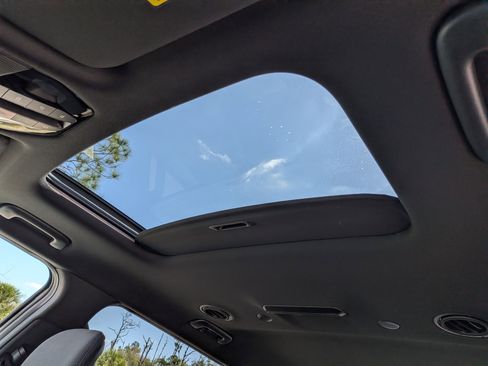 New 2027 Kia Telluride S image 25