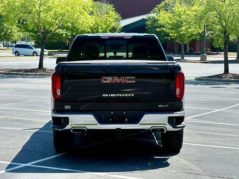 Used 2021 GMC Sierra 1500 SLT w/ SLT Premium Plus Package AWD/4WD image 6