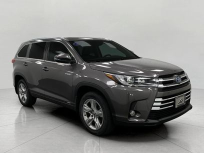 Used 2017 Toyota Highlander Limited