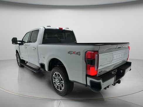 New 2026 Ford F250 Platinum w/ Platinum Plus Package AWD/4WD image 5