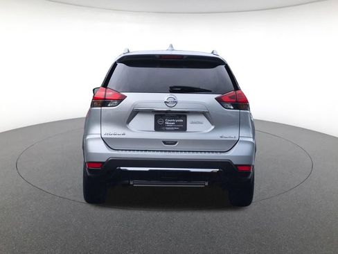 Used 2017 Nissan Rogue SL w/ SL Premium Package AWD/4WD image 7