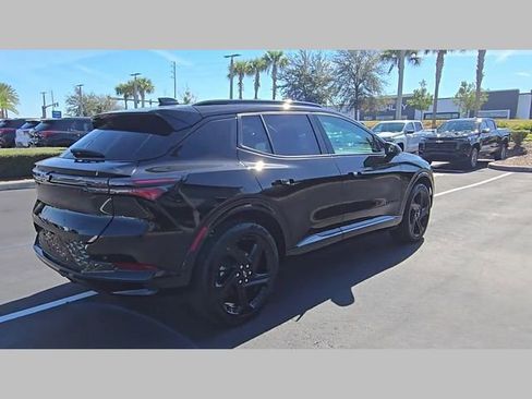 New 2026 Chevrolet Equinox EV RS image 27