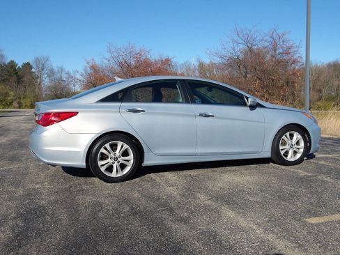 Used 2011 Hyundai Sonata Limited w/ Navigation Pkg 5 image 11