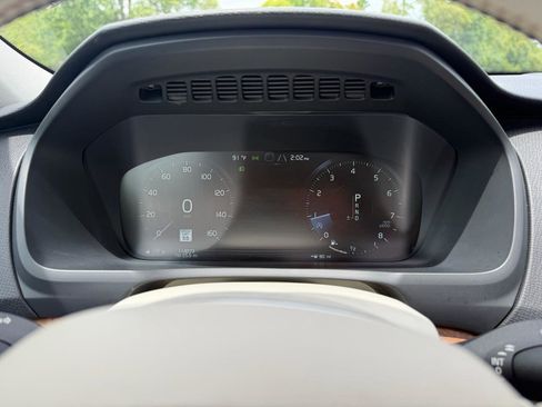 Used 2018 Volvo XC90 T6 Inscription w/ Convenience Package AWD/4WD image 13