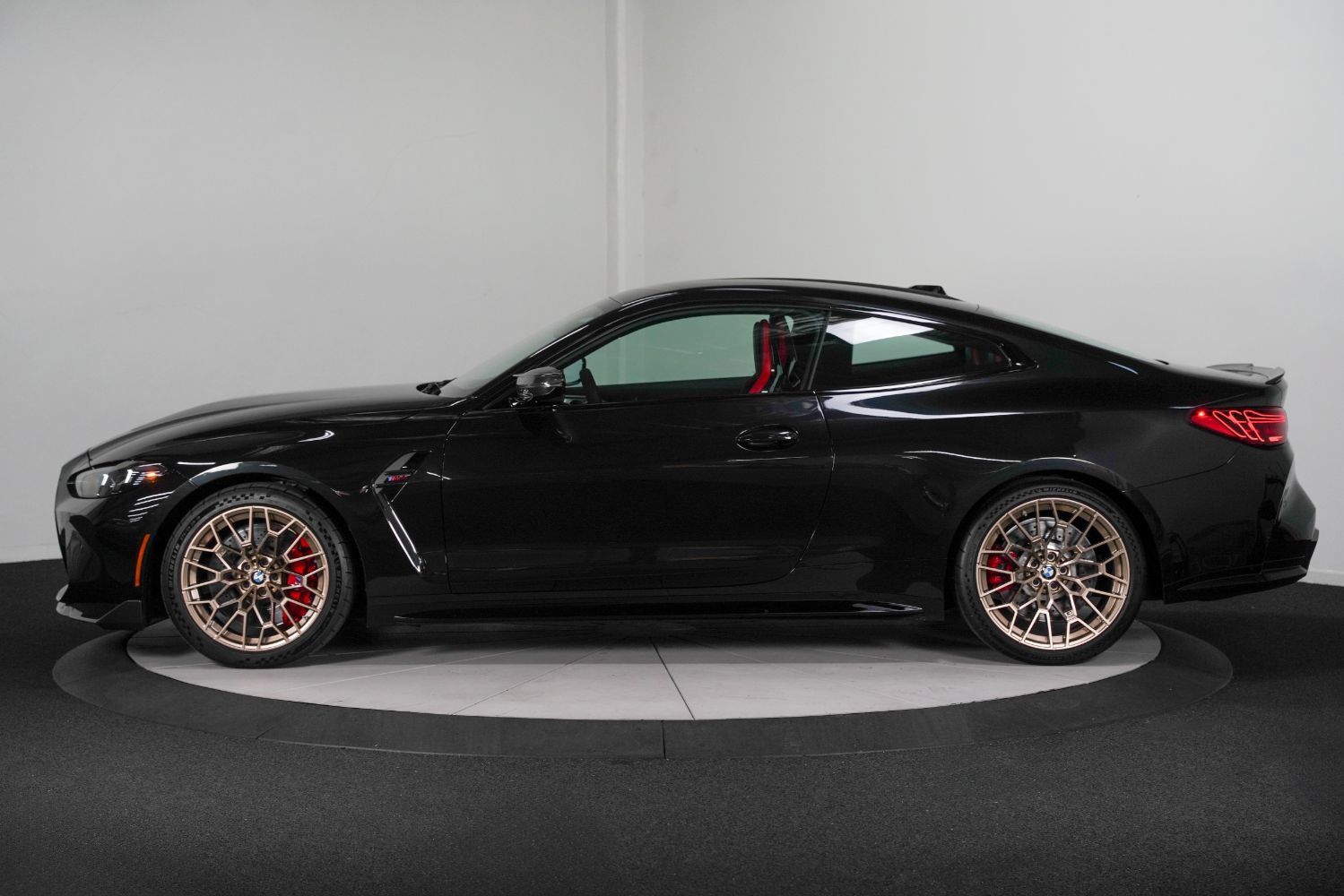 Used 2025 BMW M4 CS AWD/4WD image 7