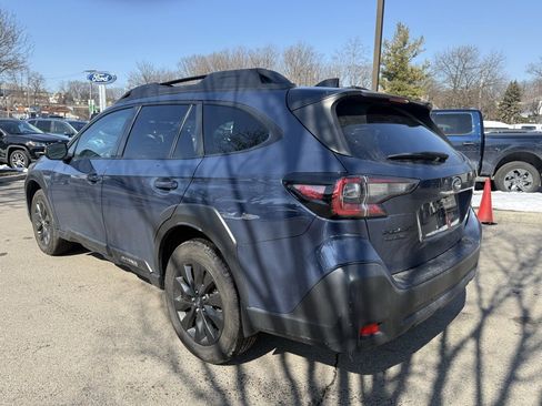 Used 2023 Subaru Outback Onyx Edition image 7