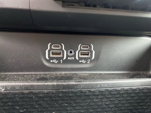 Used 2020 RAM 1500 Laramie image 13