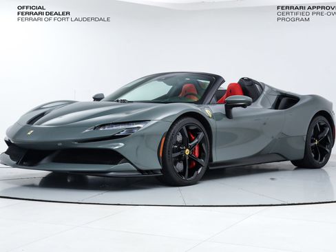 Certified 2025 Ferrari SF90 Spider AWD/4WD image 1