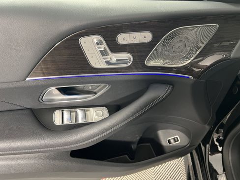 Certified 2024 Mercedes-Benz GLS 450 4MATIC image 18