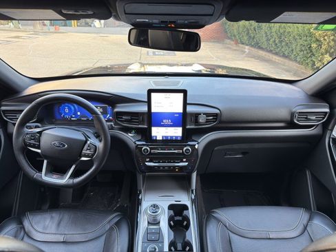 Used 2021 Ford Explorer ST w/ Equipment Group 401A image 21